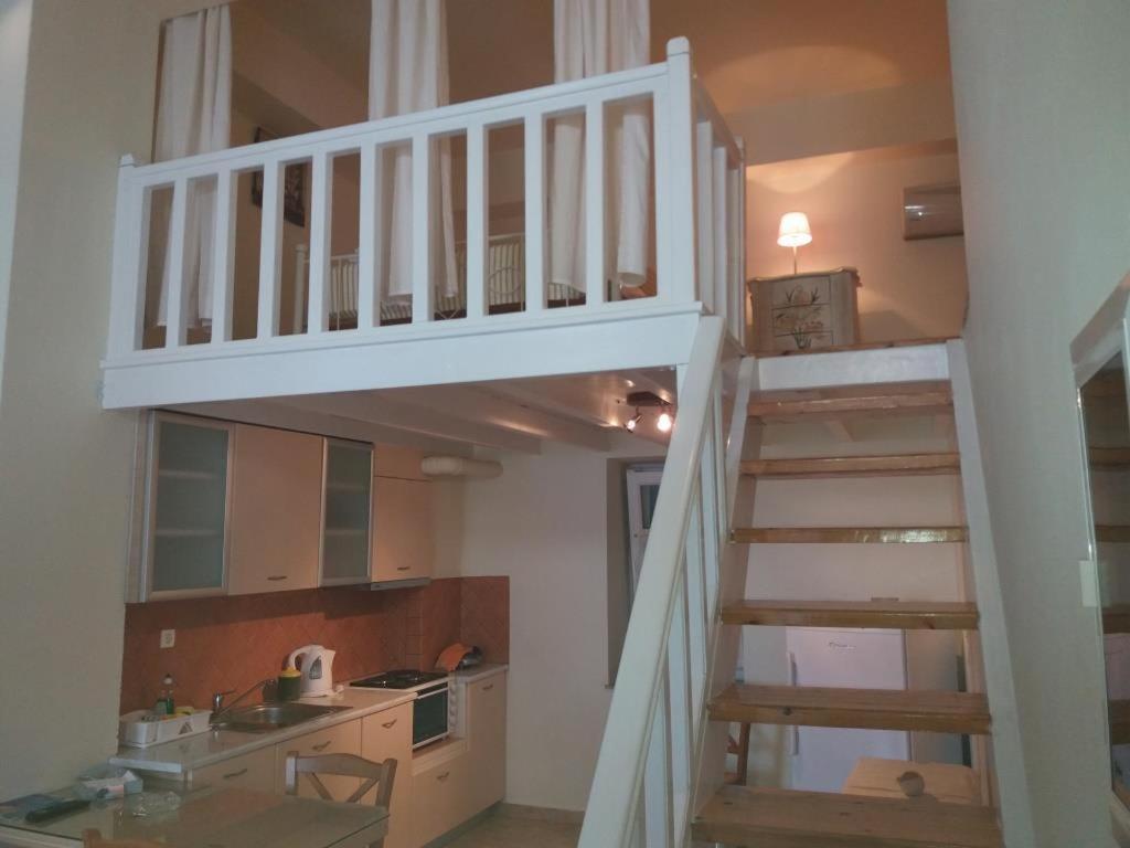 Ándros Roula'S Suites מראה חיצוני תמונה