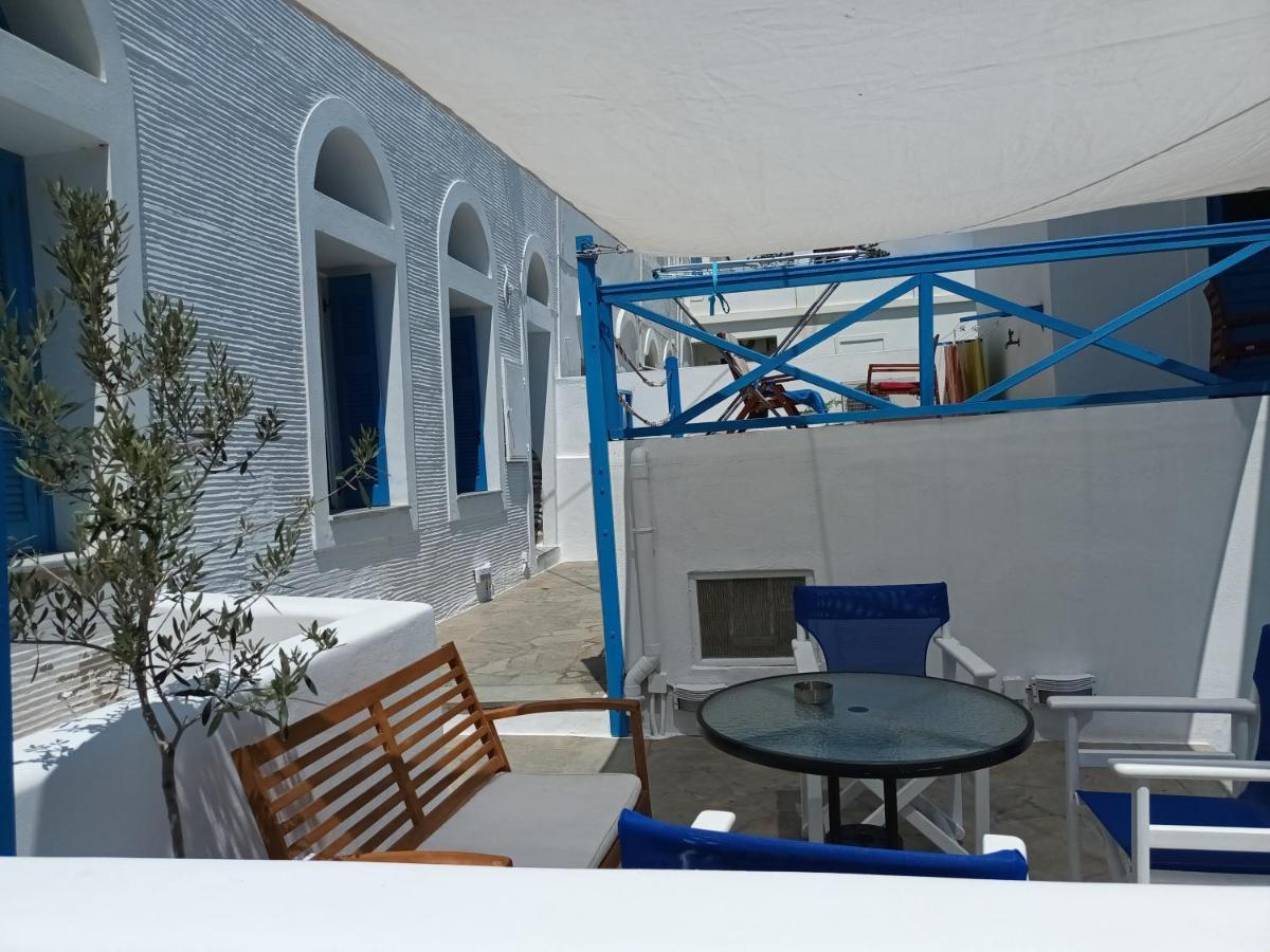 Ándros Roula'S Suites מראה חיצוני תמונה