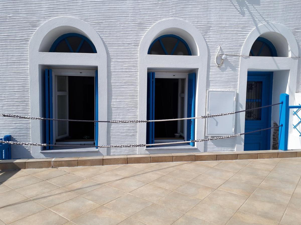 Ándros Roula'S Suites מראה חיצוני תמונה